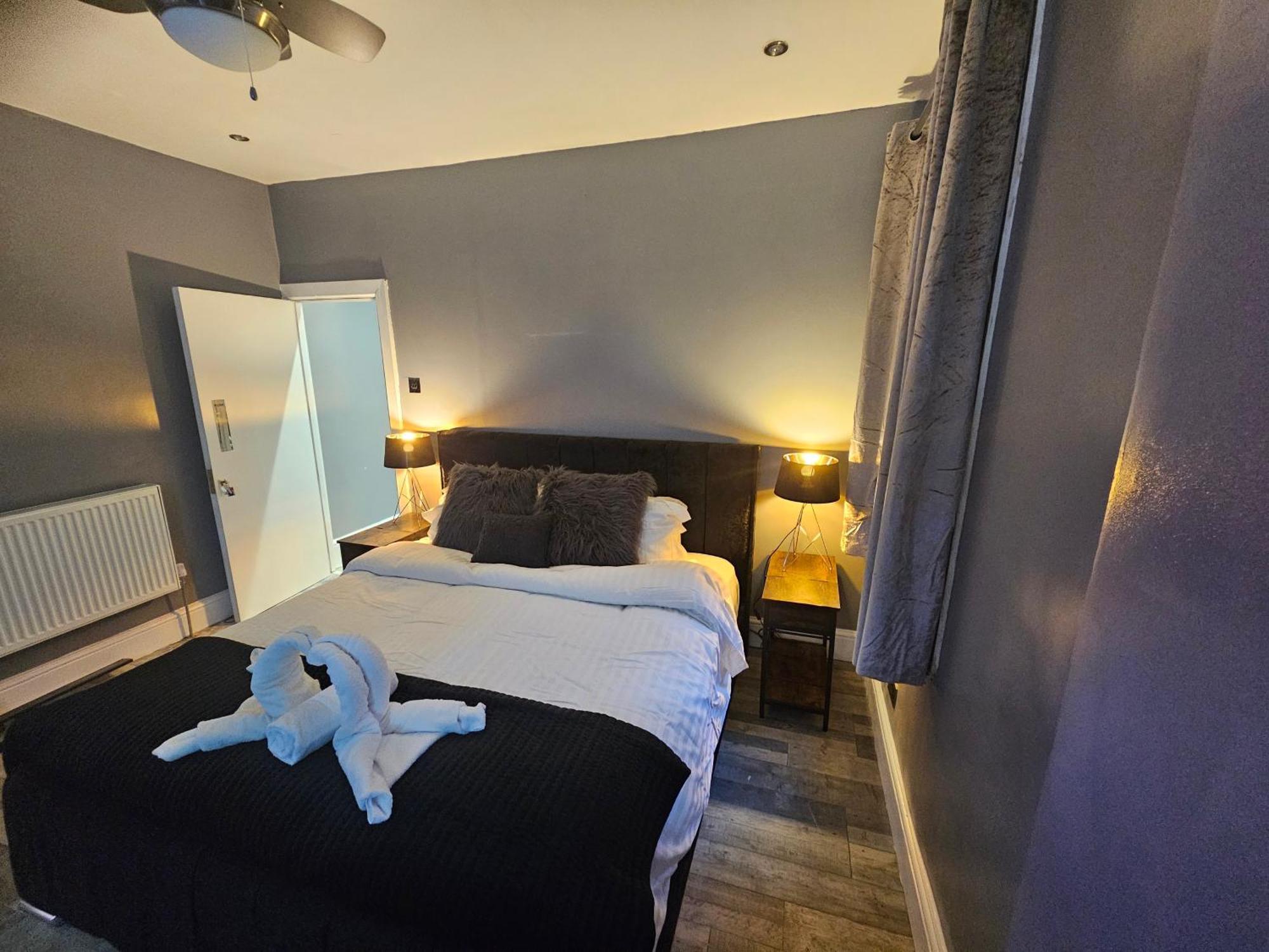 Tamarind Cove & Barrons Hotel Blackpool Buitenkant foto